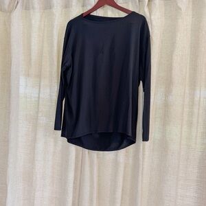 Lululemon Athletica Black Asymmetrical 3/4 Sleeve Tunic
